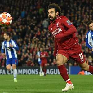 صلاح نجم ليفربول الإنجليزي تعرض لهتافات عنصرية