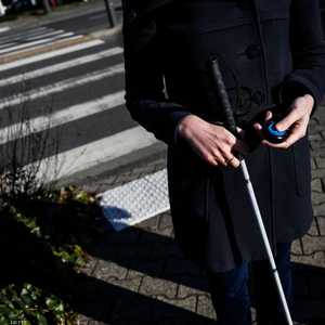 ادعى أنه فقد بصره، لكن المفاجأة أنه يحمل رخصة قيادة سارية