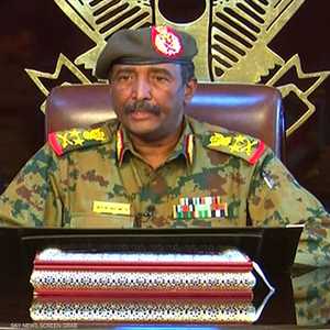 المجلس العسكري بالسودان يعد بـ"اجتثاث" النظام السابق ورموزه
