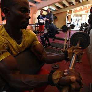 رفع الأثقال يفيد في الوقاية من أمراض القلب والسرطان