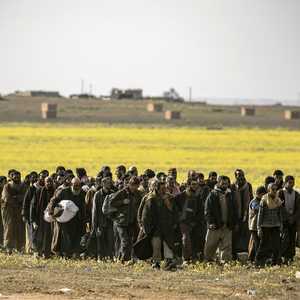 المئات من عناصر داعش نقلوا إلى العراق لمحكامتهم