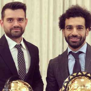 صلاح ووكيله رامي عباس