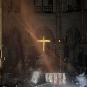 الصورة أصبحت بين الأكثر تداولا بعد حريق كاتدرائية نوتردام