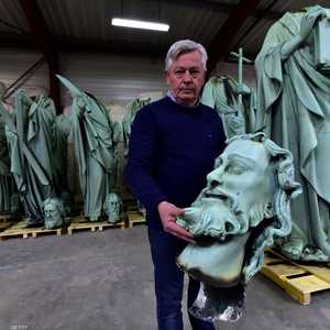 إنقاذ كنوز أثرية من كاتدرائية نوتردام في باريس