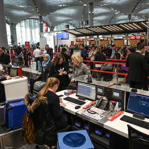 استخدام المزيد من الوقود مكلف لشركات النقل الجوي