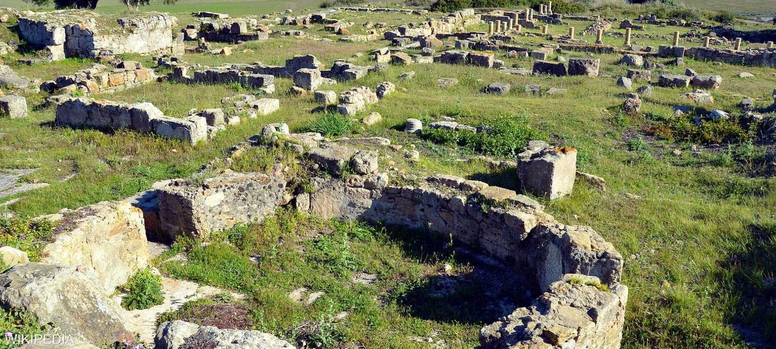 الموقع يقع بالقرب من مدينة العرائش