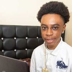 يخطط ريكتس لشراء سيارة "مرسيدس إيه كلاس"