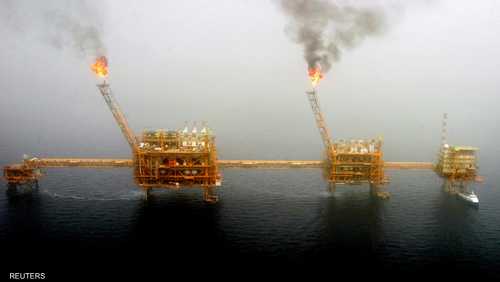 منحت أميركا إعفاءً مؤقتا لعدد من الدول لشراء النفط الإيراني