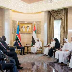 ولي عهد أبوظبي مستقبلا رئيس جنوب السودان