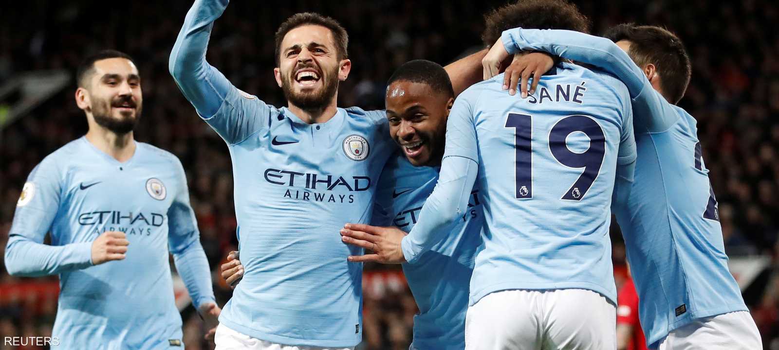 احتفال لاعبي السيتي بالهدف الثاني