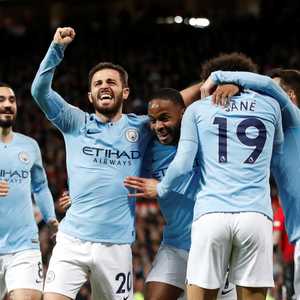 احتفال لاعبي السيتي بالهدف الثاني