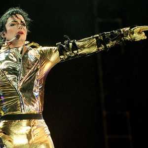 توفي نجم البوب المثير للجدل في سنة 2009