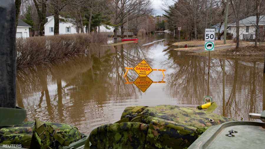 ذكر رئيس البلدية، جيم واتسون، أن إعلان حالة الطوارئ يأتي إثر ارتفاع مستويات المياه بطول نهر أوتاوا.