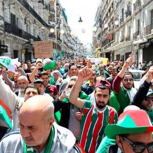 الحراك الجزائري يدخل شهر الثالث وسط تصاعد المطالب