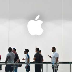 مبيعات آيفون تتراجع بنسبة 17 في المئة
