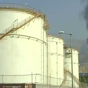 عمال النفط في إيران أعلنوا الإضراب