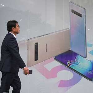 تقرير يحذر من تراجع حاد في سوق الهواتف الذكية