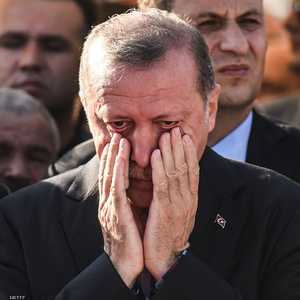 هزيمة حزب أردوغان في إسطنبول وضع الحزب على بداية التفكك.