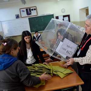قالت السلطات إنها وجدت صلة ما بين مسؤولين بالانتخابات وغولن