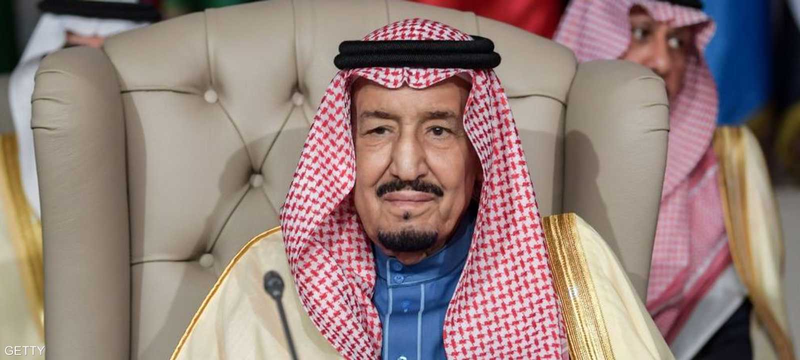 العاهل السعودي يشدد على قيم "الوسطية والاعتدال"