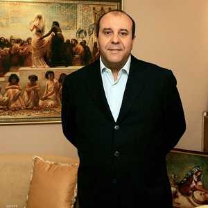 الطرابلسي لن يتمكن من مغادرة الأراضي الفرنسية.