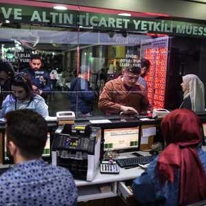 ستفرض الضريبة على المتعاملين بالعملات الأجنبية