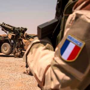 لفرنسا 300 من مسؤولي التدريب العسكري في العراق