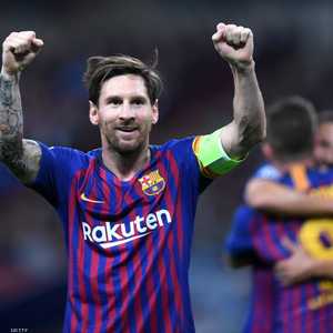 ميسي بصدارة أفضل 101 لاعب في العالم خلال الـ 25 سنة الماضية