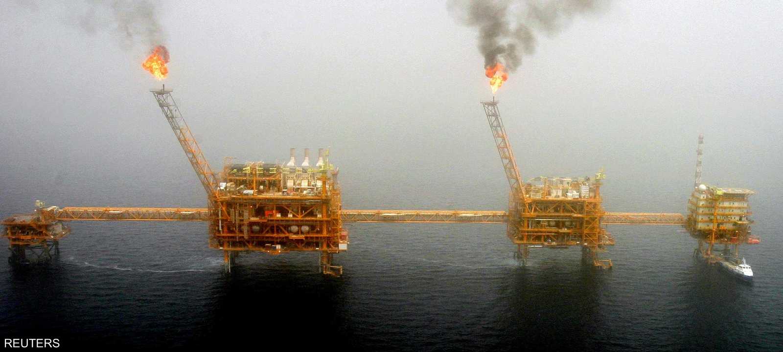 حادثة خليج عمان تصعد بأسعار النفط