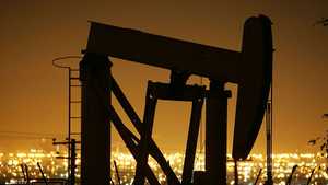 تراجعت أسعار النفط قليلا بعد اتفاق واشنطن وبكين