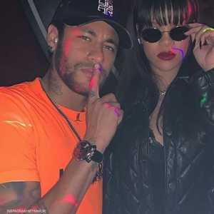 نيمار وصف ريهانا بالمرأة القوية