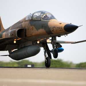 مقاتلة إيرانية من طراز "إف 5"