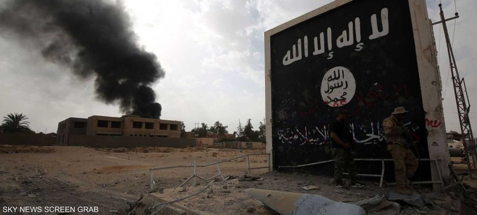 بعد إدانتهم بالانضمام لداعش.. الإعدام يلاحق 3 فرنسيين