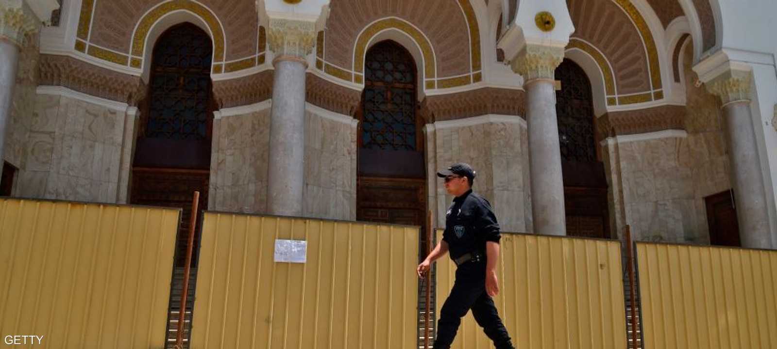 حراك الجزائر ما يزال مستمرا في الشارع