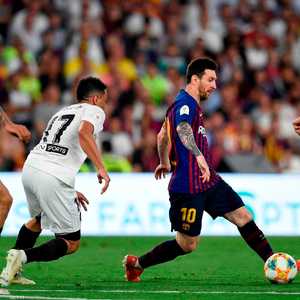 برشلونة أنهى الموسم بانتكاستين قويتين