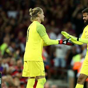 بيكر وكاريوس في مباراة تحضيرية قبل بداية الموسم الماضي