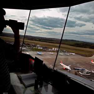 المسافة بين الطائرين كانت 870 مترا تقريبا