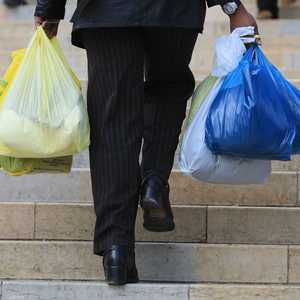 حيازة الأكياس البلاستيك تؤدي إلى السجن أو الغرامة بتنزانيا