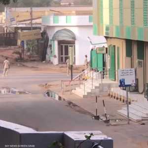 أفراد من قوات الأمن السوداني في شوارع الخرطوم