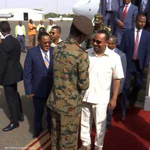 رئيس وزراء إثيوبيا يصل إلى الخرطوم