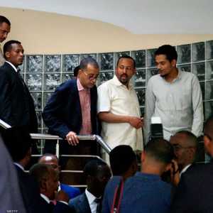 آبي أحمد خلال لقاءه بقوى الحرية والتغيير