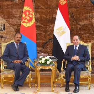 السيسي لدى استقباله أفورقي