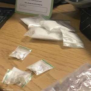 الشرطة كتب تغريدة ساخرة من فعلة الرجل.