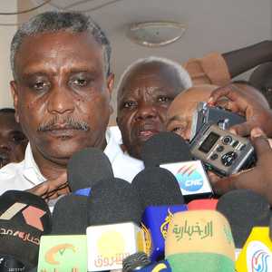 ياسر عرمان عاد إلى العاصمة السودانية من منفاه أواخر مايو.