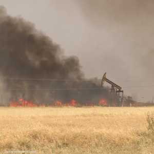 الأكراد يطلبون مساعدة التحالف الدولي لإخماد حرائق الحسكة