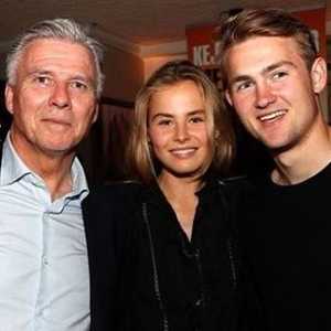 صديقة دي ليخت زارت باريس للبحث عن منزل جديد