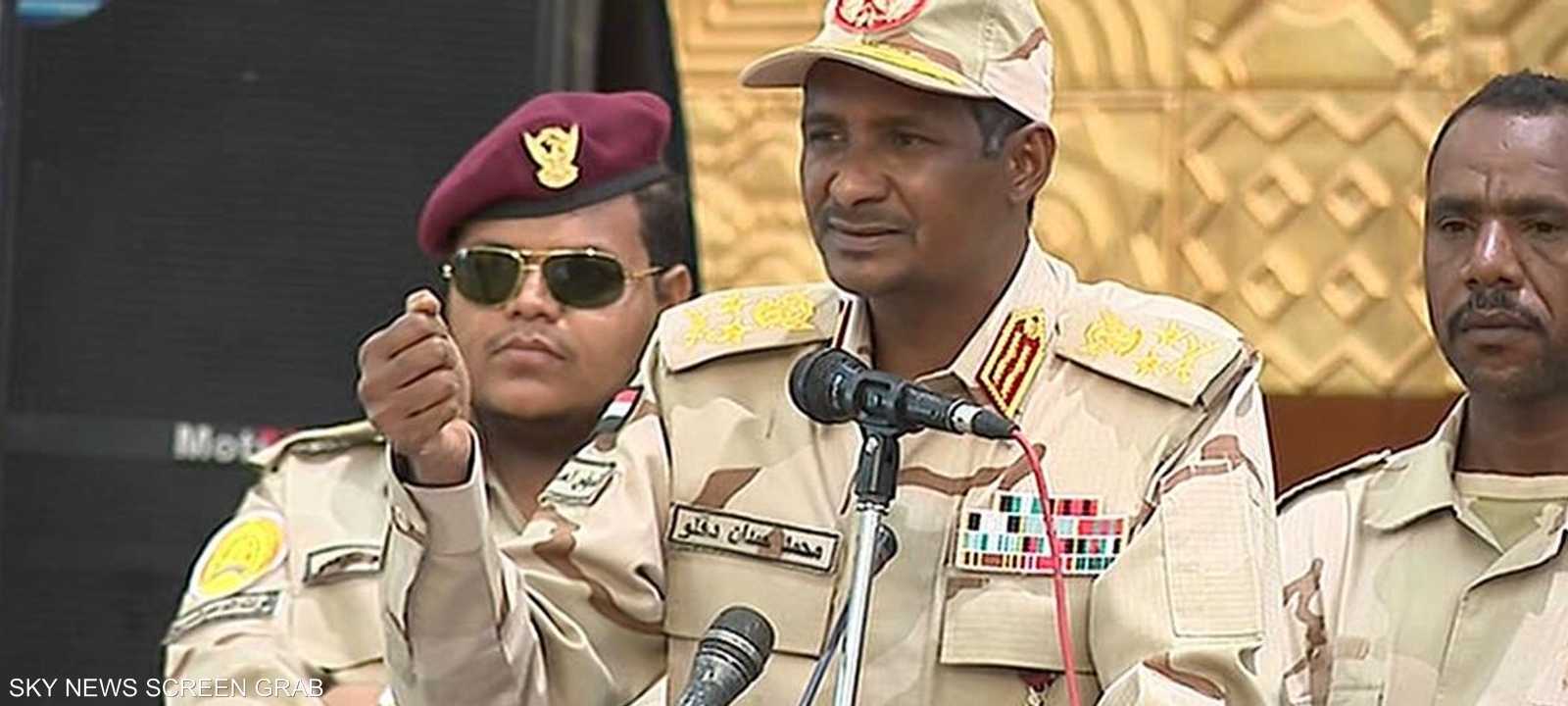 نائب رئيس المجلس العسكري الانتقالي في السودان محمد دقلو