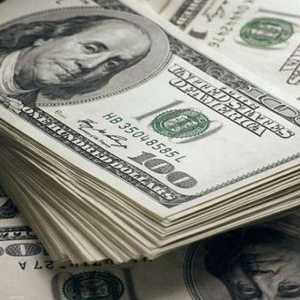 واصل الدولار خسائره لثالث جلسة على التوالي