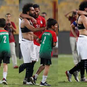 لقطة الطفل وصلاح