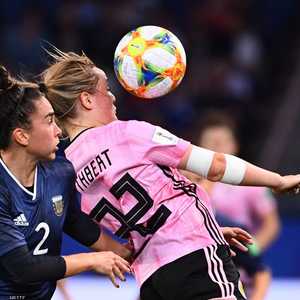 لقطة من مباراة الأرجنتين واسكتلندا